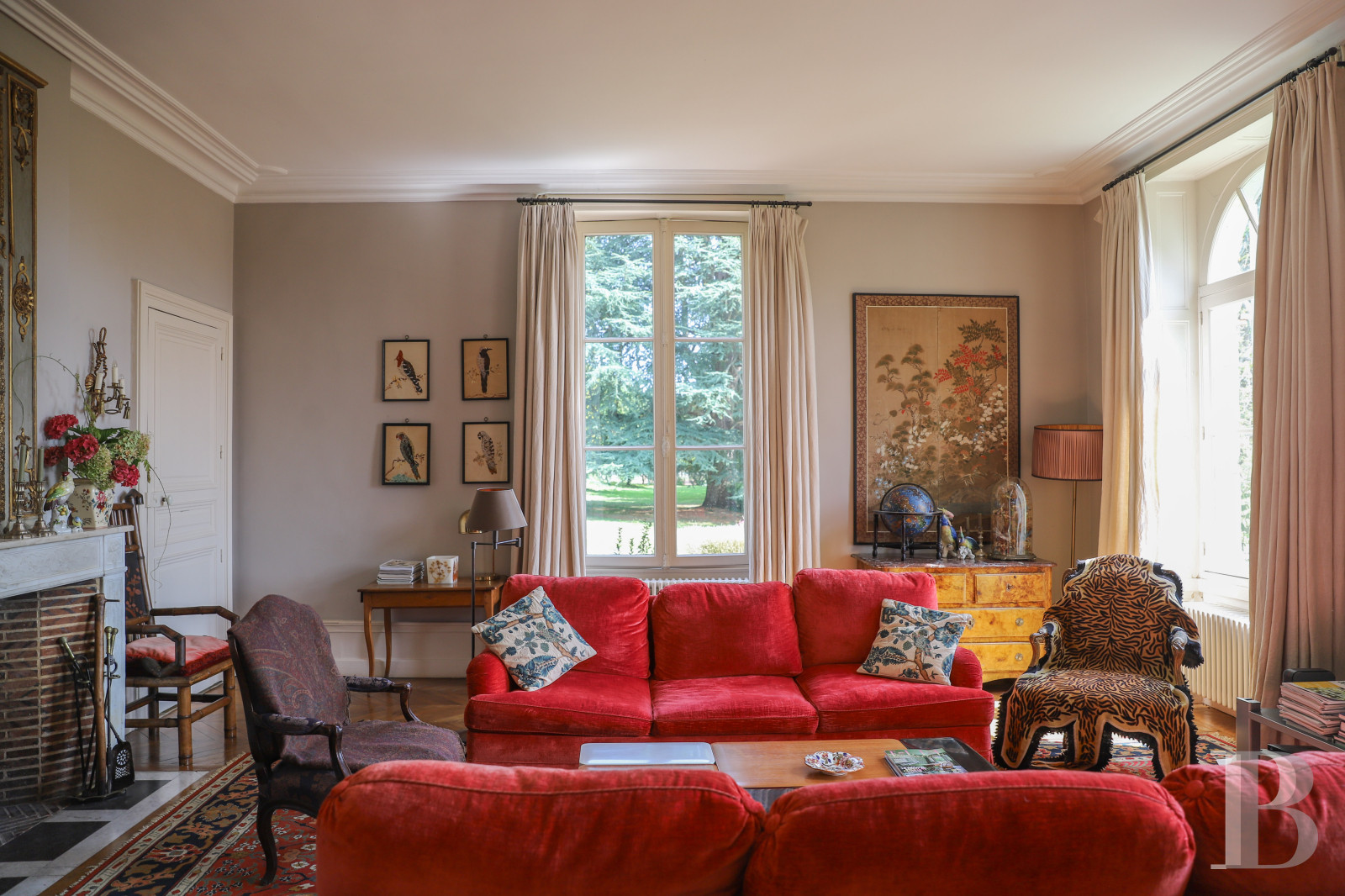 Dans le Perche, au nord-est de Bellême, une maison des 18e et 19e siècle au milieu de grands arbres  - photo  n°18